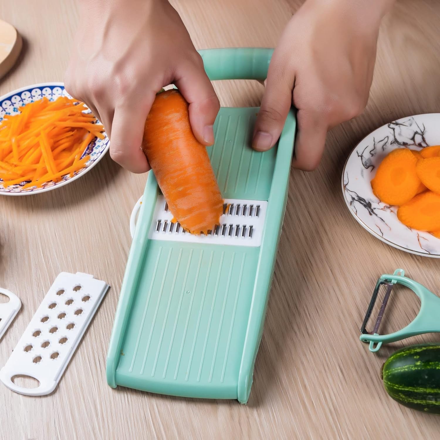 Nbguigdstr Mandoline Slicer for Kitchen 7-in-1 Mandoline Food Slicer,Vegetable/Cheese/Potato/Carrot/Cucumber Grater,Slicer, Cutter, Grinder,Waffle Fry Cutter For Potatoes,Julienne Peeler